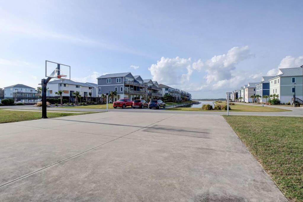 Waterfront*Steps To Beach*Boat Launch*Kayaks*Pools Vila Topsail Beach Exterior foto